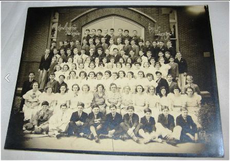 Class photo from 1936