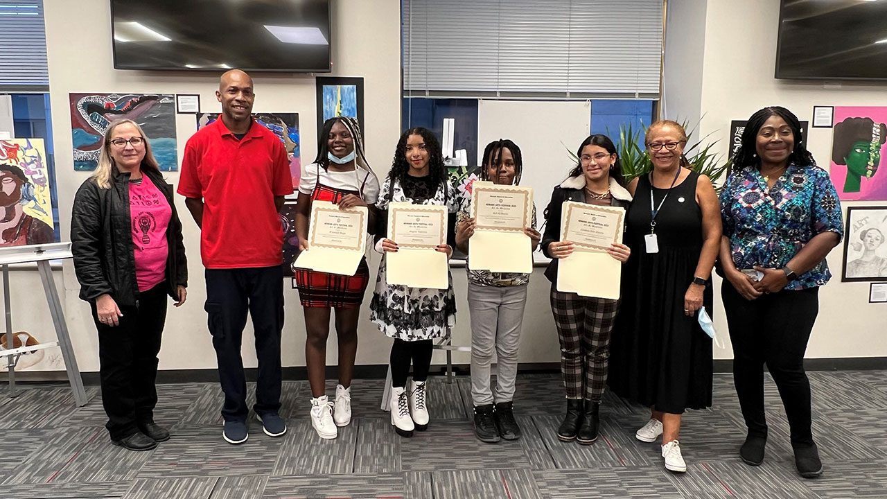 Students from the NBOE Summer Arts Academies receive recognition during the opening reception of “Art As Medicine” an exhibit featured during the Newark Arts Festival 2022 