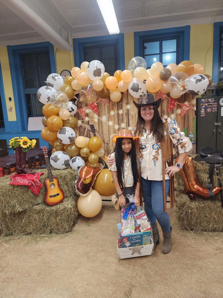 Teachers, parents and students capture the spirit of the Wild Wild West at ESL Literacy Family Night 